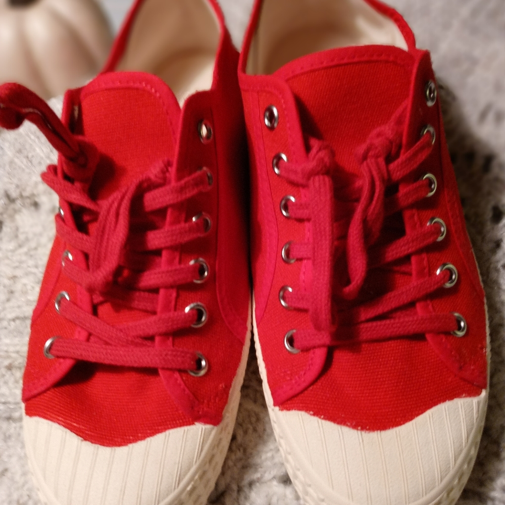 Anthropologie - 💄 Red Sneakers Size 39